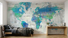 Design ZX0797 — Papier peint Carte monde aquarelle bleu fond bois (sur fiche SK0450) — Novomur