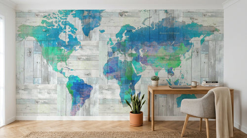 Design ZX0797 — Papier peint Carte monde aquarelle bleu fond bois (sur fiche SK0450) — Novomur