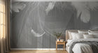 Design SL0399 — Papier peint Plumes blanches fond gris lignes fluides — Novomur