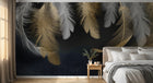Design SL0630 — Papier peint Plumes blanches dorees fond bleu marine — Novomur