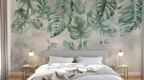 Design SL0173 — Papier peint Monstera cascade oiseaux fond marbre — Novomur