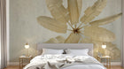 Design SL0390 — Papier peint Bananier dore eventail fond beton — Novomur