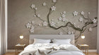 Design ZX0251 — Papier peint Branche fleurs blanches relief beige — Novomur