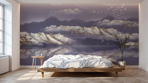 Design SL0063 — Papier peint Montagnes blanches dorees reflet ciel violet — Novomur