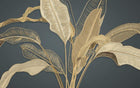 Design SL0206 — Papier peint Bananier dore relief fond bleu marine — Novomur