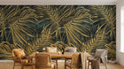 Design SL0455 — Papier peint Palmes dorees fond bleu marine luxe — Novomur